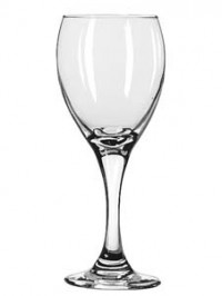 windsor-wine-glass-for-hire
