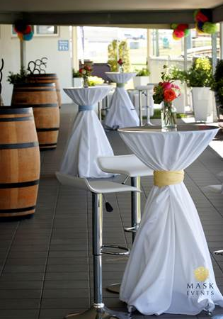 Dry Bar for hire with white linen cover and sash