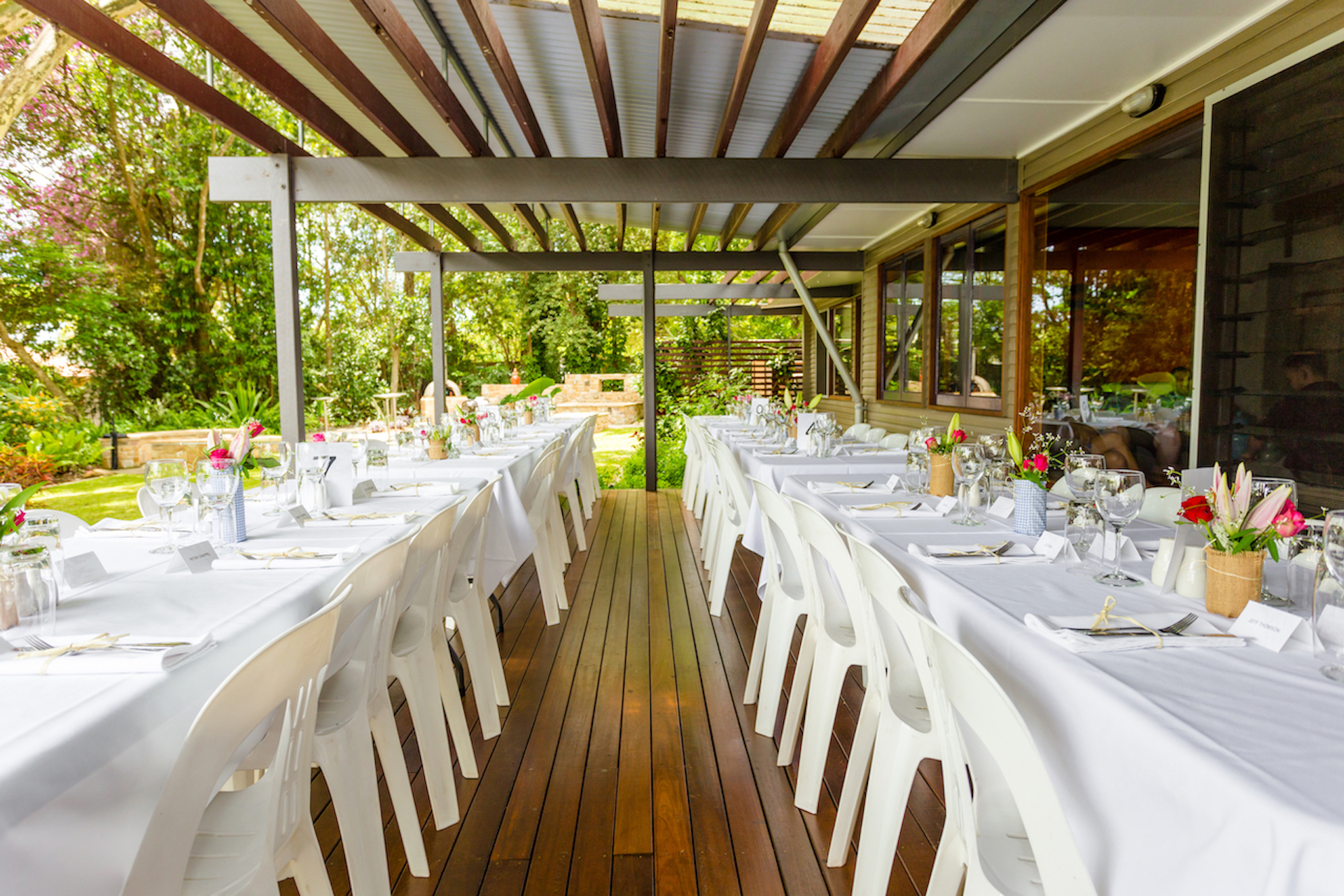 party-small-plastic-chair-table-1