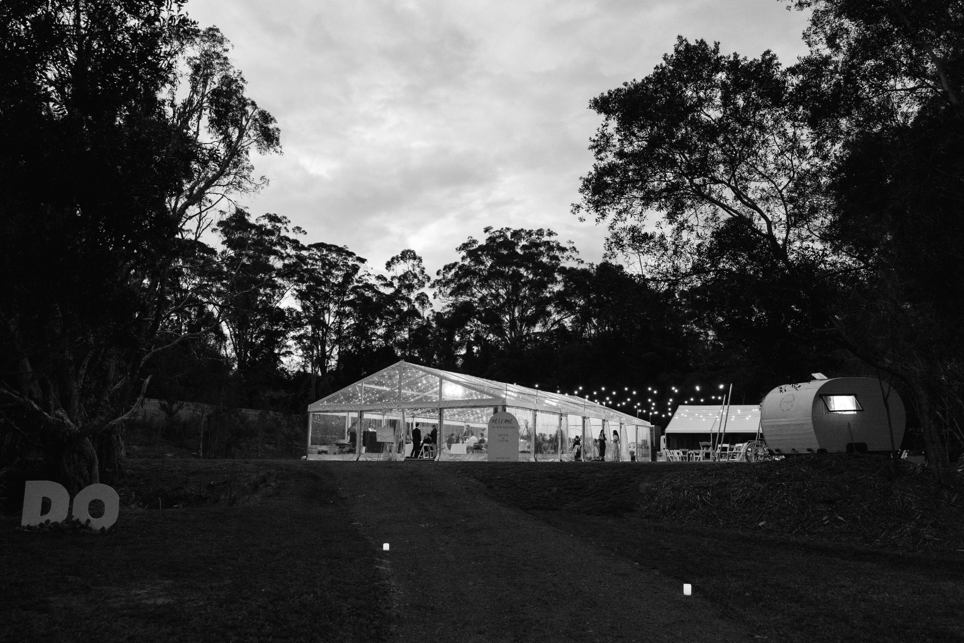 wedding - farm - clear marquee - BW