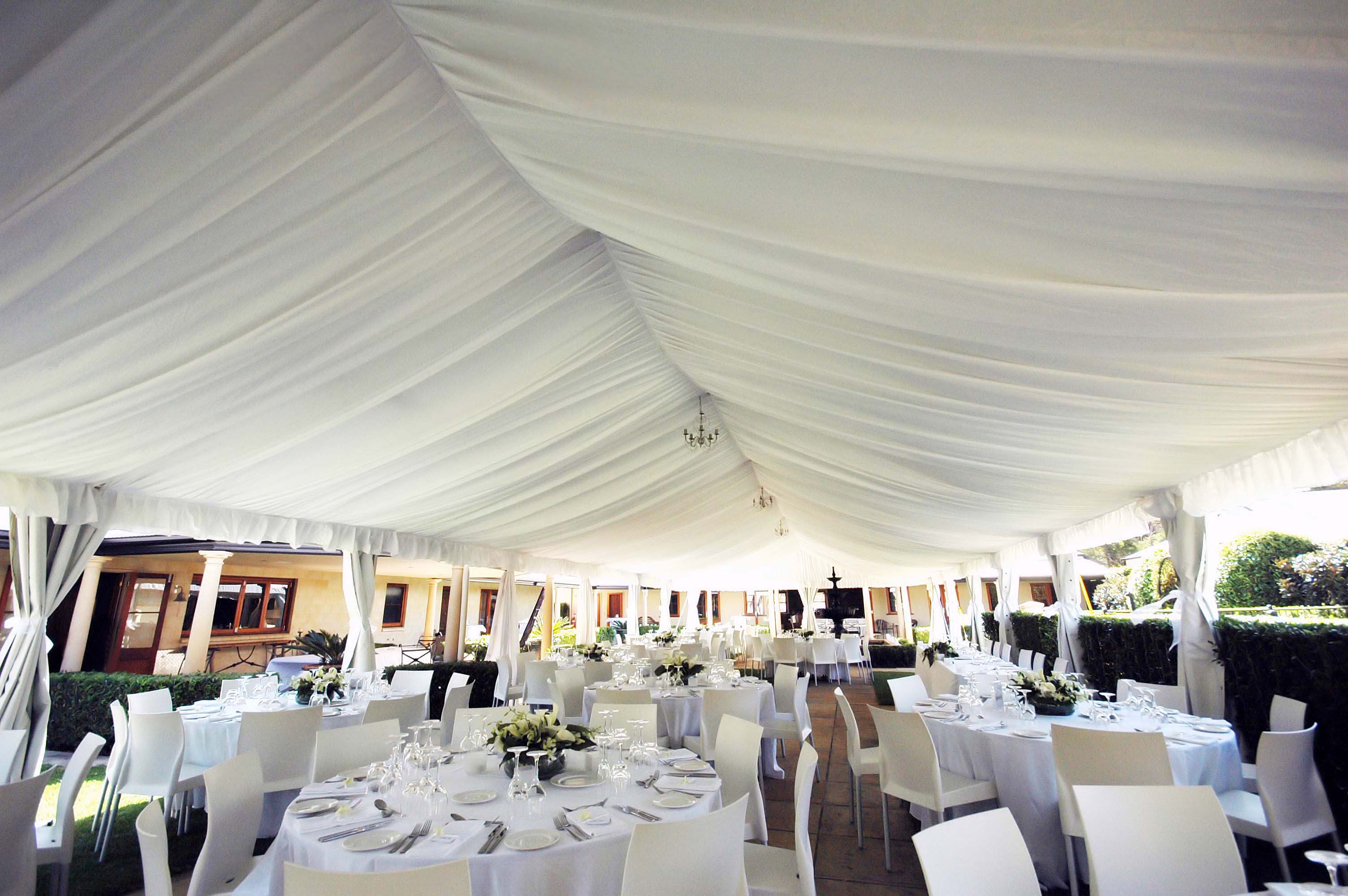 wedding-large-silk-marquee