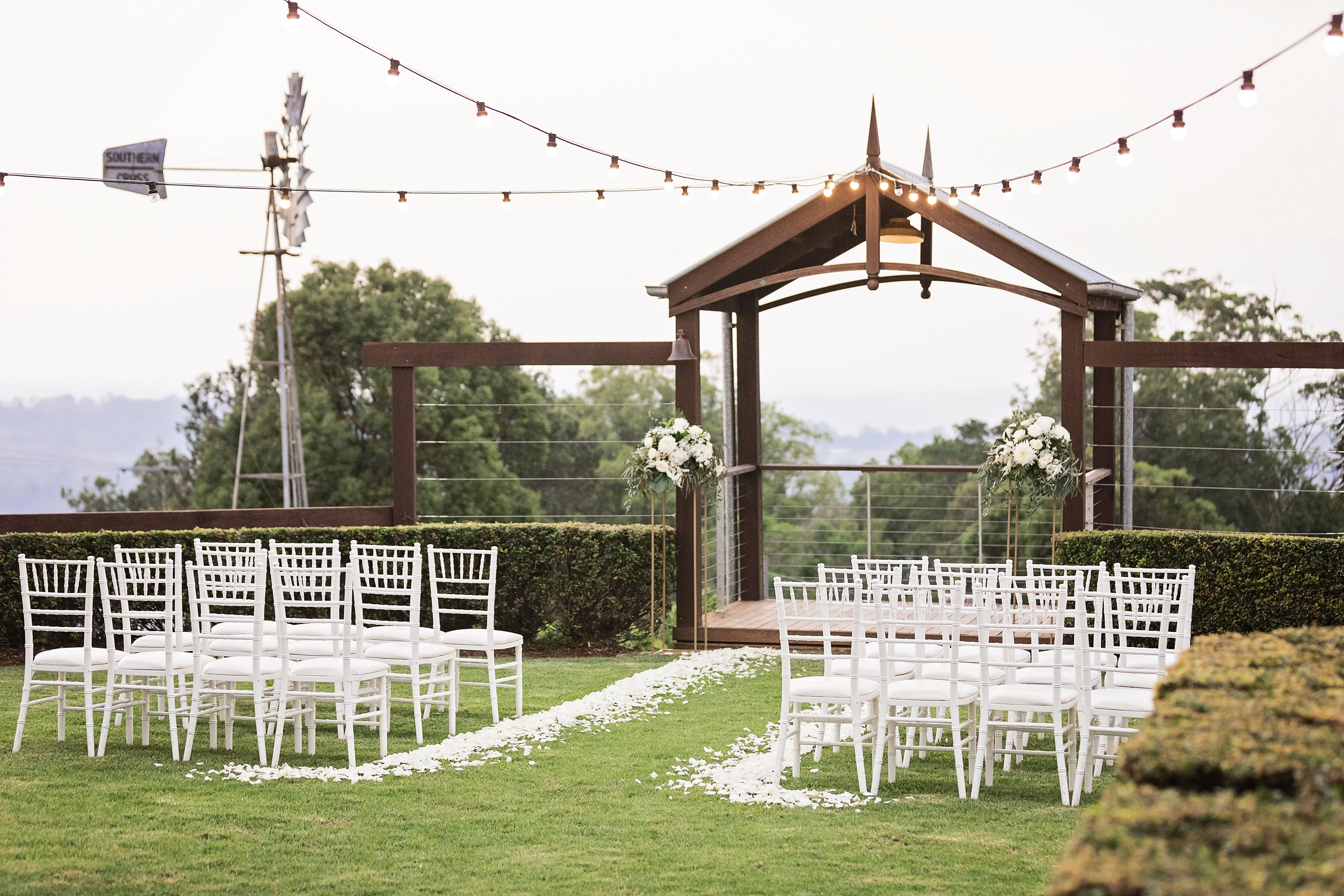 View More: https://callibphotography.pass.us/flaxtongardens