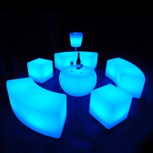illuminated-LED-glow-LED-Bench-and-table-set