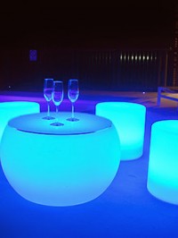 led-coffee-table-hire-GLOW-coffee-table-hire
